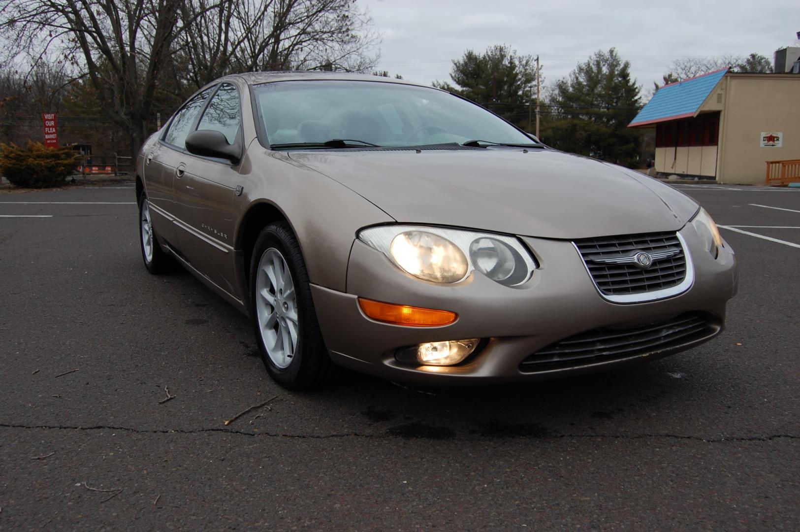 2000 Tan /Tan Leather Chrysler 300M (2C3HE66G8YH) with an 3.5 liter V6 engine, Automatic transmission, located at 6528 Lower York Road, New Hope, PA, 18938, (215) 862-9555, 40.358707, -74.977882 - Here for sale is a good running 2000 Chrysler 300M. Under the hood is a strong running 3.5 liter V6 which puts power to the font wheels via a smooth shifting automatic transmission. Features include; Tan leather interior 2 keys, 2 remotes, wood trim, cruise control, tilt steering wheel, AC, power - Photo#3